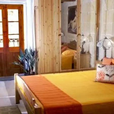 Valletta, Renaissance Building